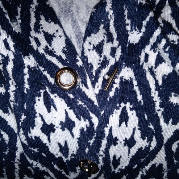 Grace Elements Cardigan XL gold button's 💛 - Picture 7 of 9